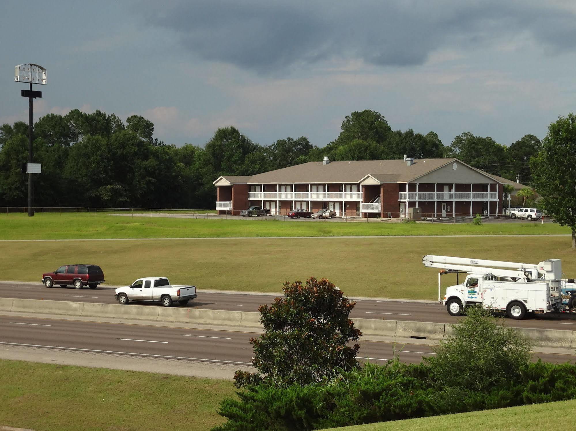 Best Inn Formerly Known As M Star Hotel Chickasaw Экстерьер фото